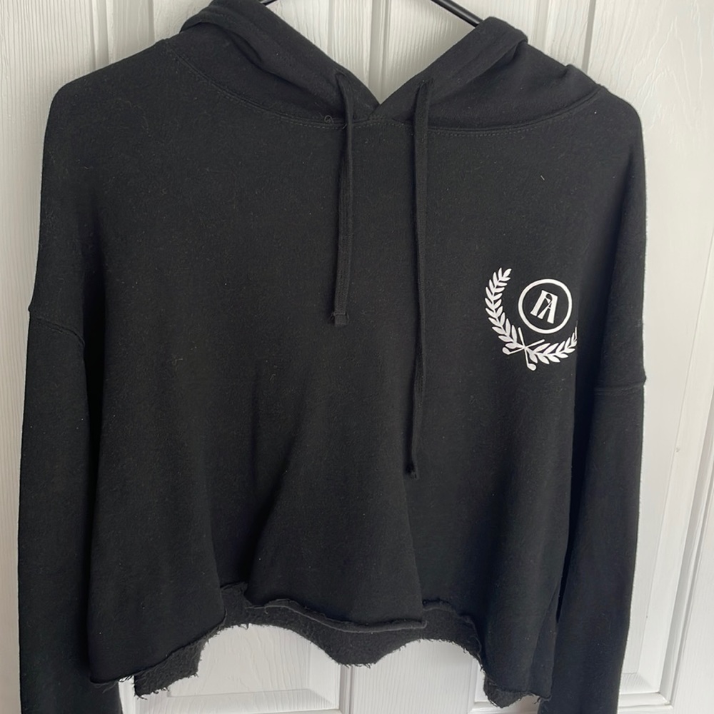 ForeAll women’s crop hoodie